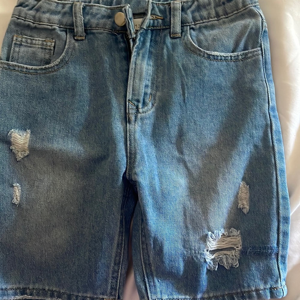 boy's shorts Size s blue Jean